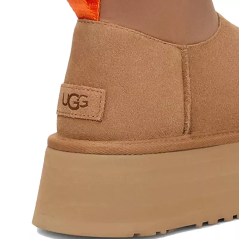 Botte UGG W CLASSIC MINI DIPPER