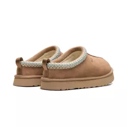 Chausson mule UGG K-TAZZ