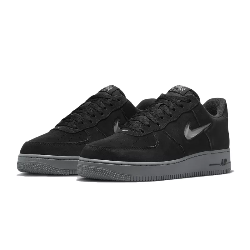 Basket Nike AIR FORCE 1 07