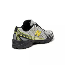 Basket New Balance U740