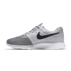 Basket Nike Tanjun Racer - Ref. 921669-001