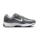 Basket Nike ZOOM VOMERO 5