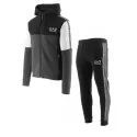 Ensemble de survêtement EA7 Emporio Armani