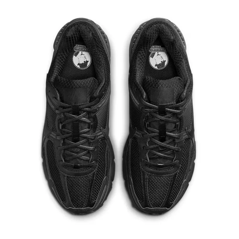 Basket Nike ZOOM VOMERO 5