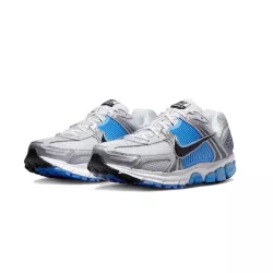 Basket Nike ZOOM VOMERO 5