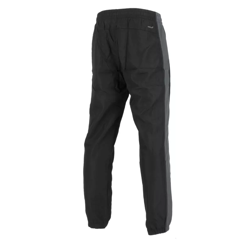 Ensemble de survêtement EA7 Emporio Armani