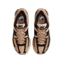 Basket Nike W VOMERO 5