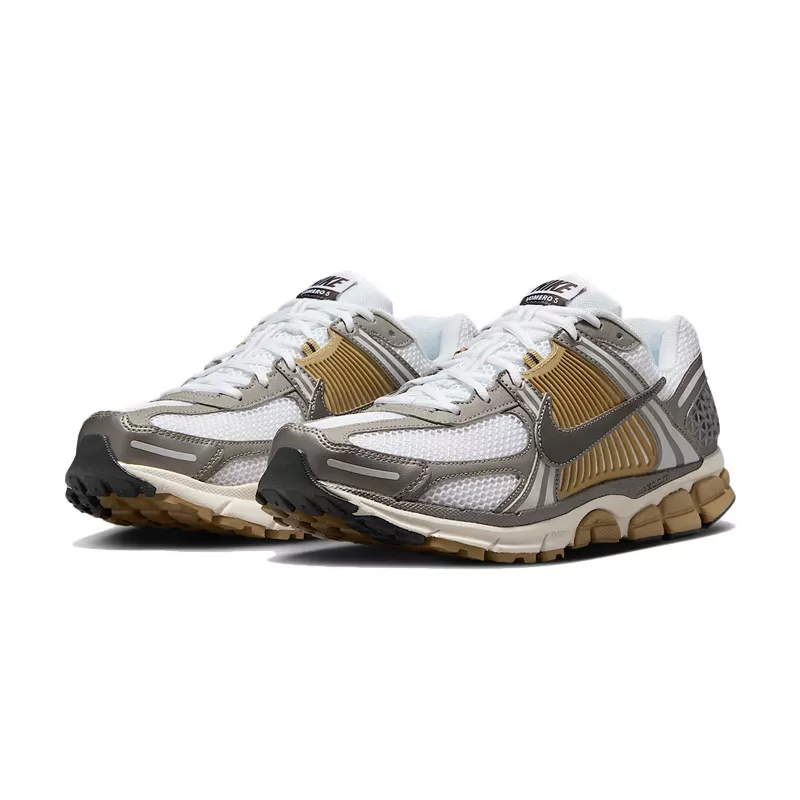 Basket Nike ZOOM VOMERO 5