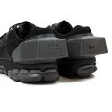 Baskets Nike ZOOM VOMERO 5 - Ref. AT3152-001