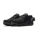 Baskets Nike ZOOM VOMERO 5 - Ref. AT3152-001