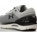 Baskets Under Armour UA CHARGED INTAKE 3 - Ref. 3021229-100