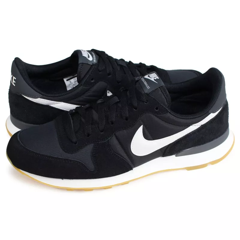 Baskets Nike W INTERNATIONALIST
