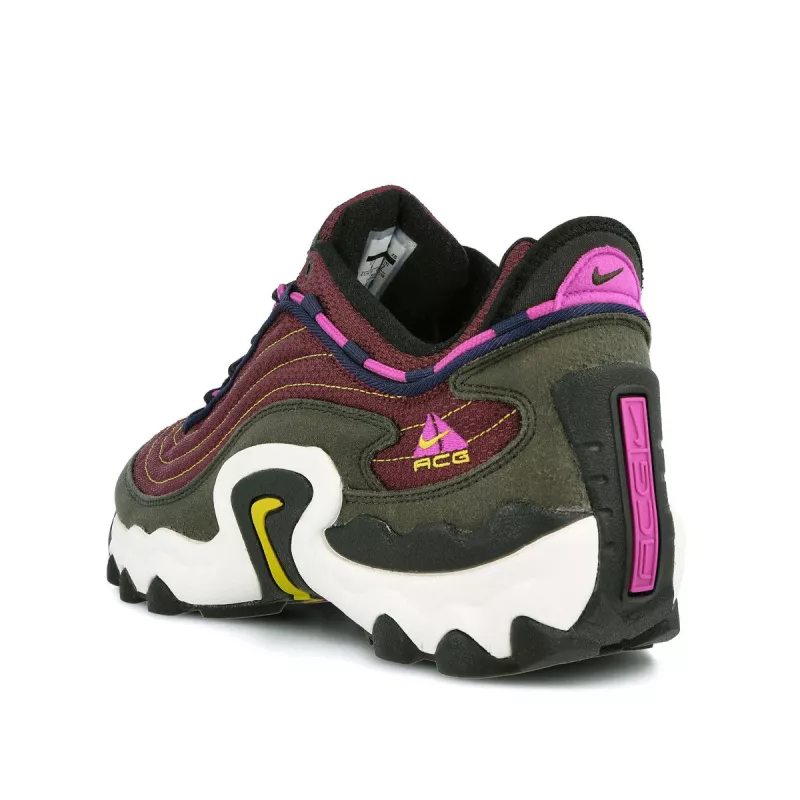 Baskets Nike AIR SKARN ACG