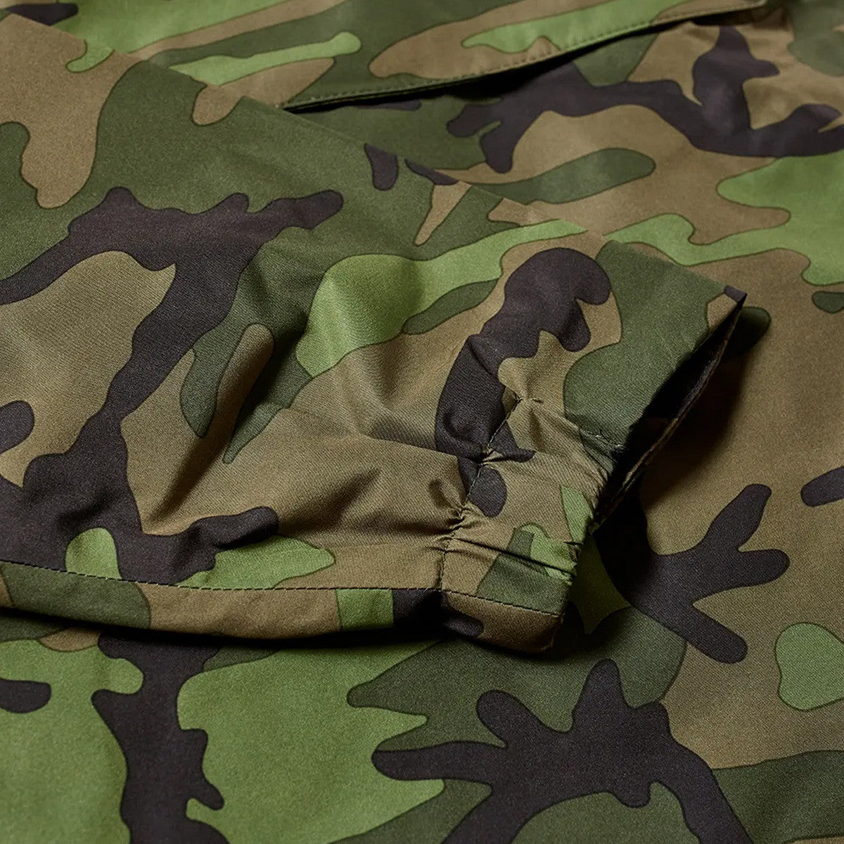 Veste à Capuche Anorak Imperméable The North Face