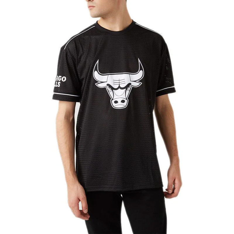 Camiseta extragrande con el logotipo del equipo de los Chicago Bulls de New Era