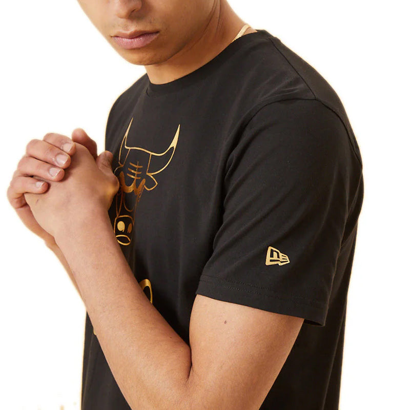Camiseta CHIBUL metalizada de New Era