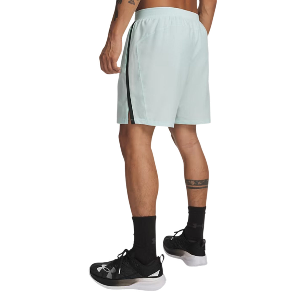 Short Homme Under Armour LAUNCH 7