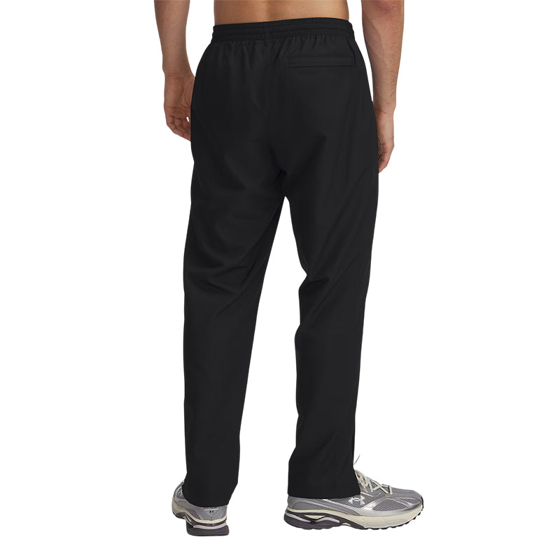 Pantalones cortavientos tejidos Under Armour RIVAL