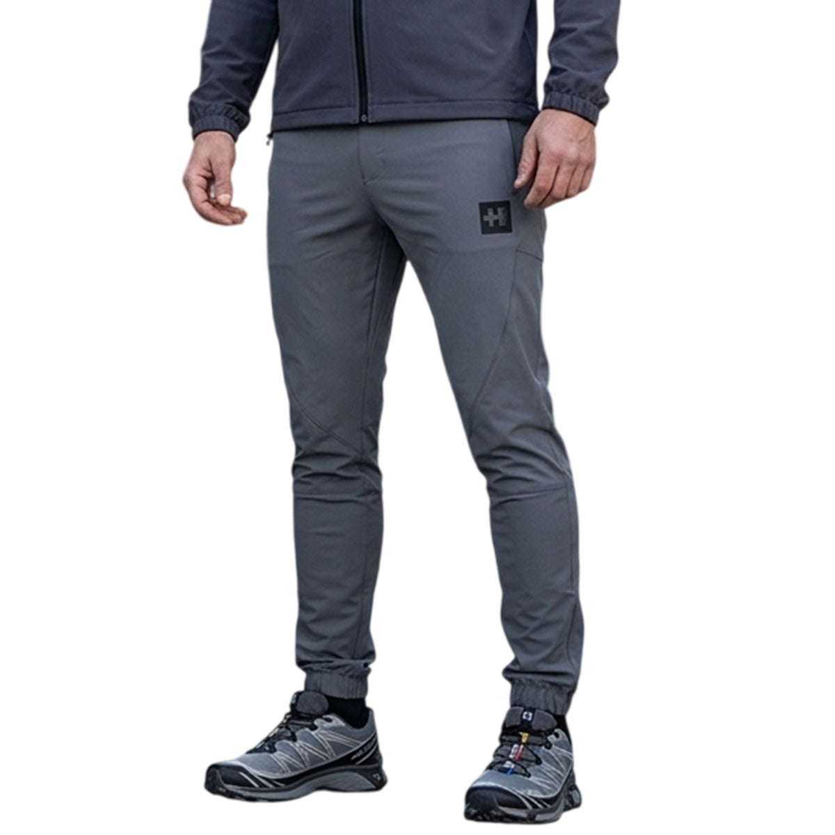 Pantalones deportivos Helvética