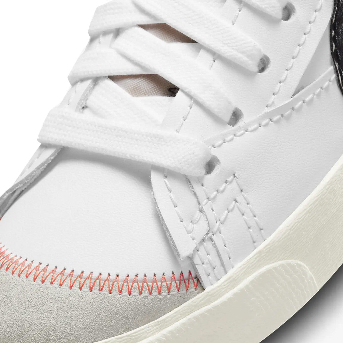 Basket Nike BLAZER MID JUMBO