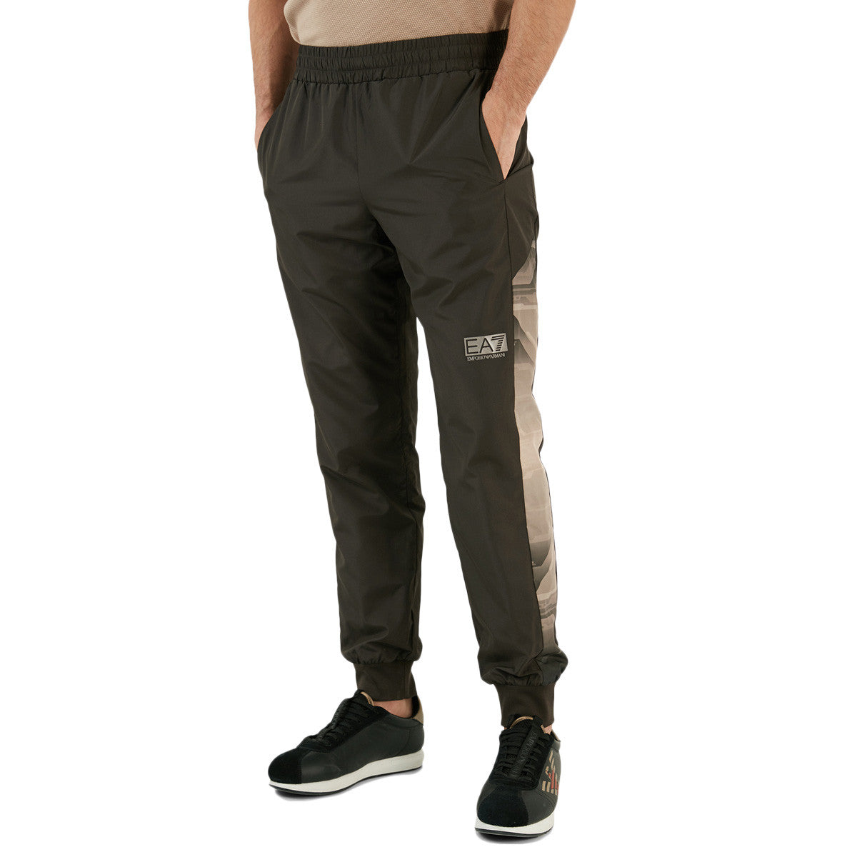 Ensemble de survêtement EA7 Emporio Armani