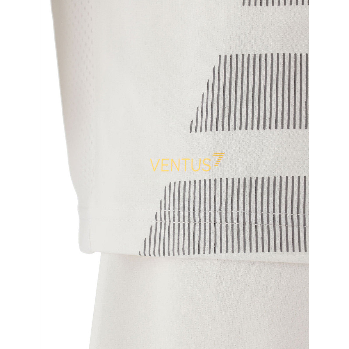 Ensemble de survêtement EA7 Emporio Armani