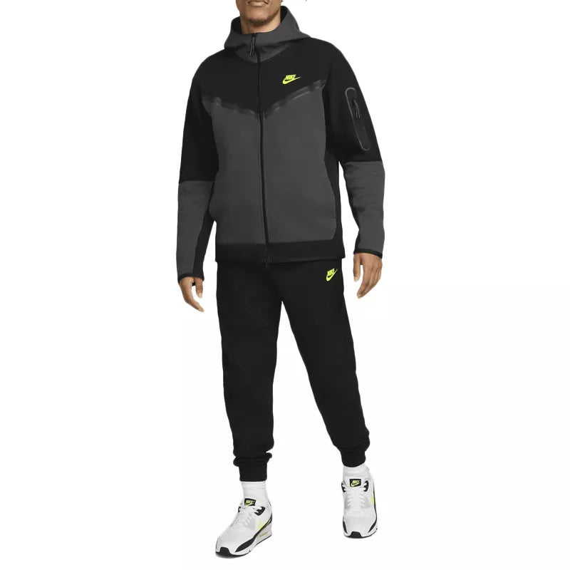 Pantalon de survêtement Nike TECH FLEECE