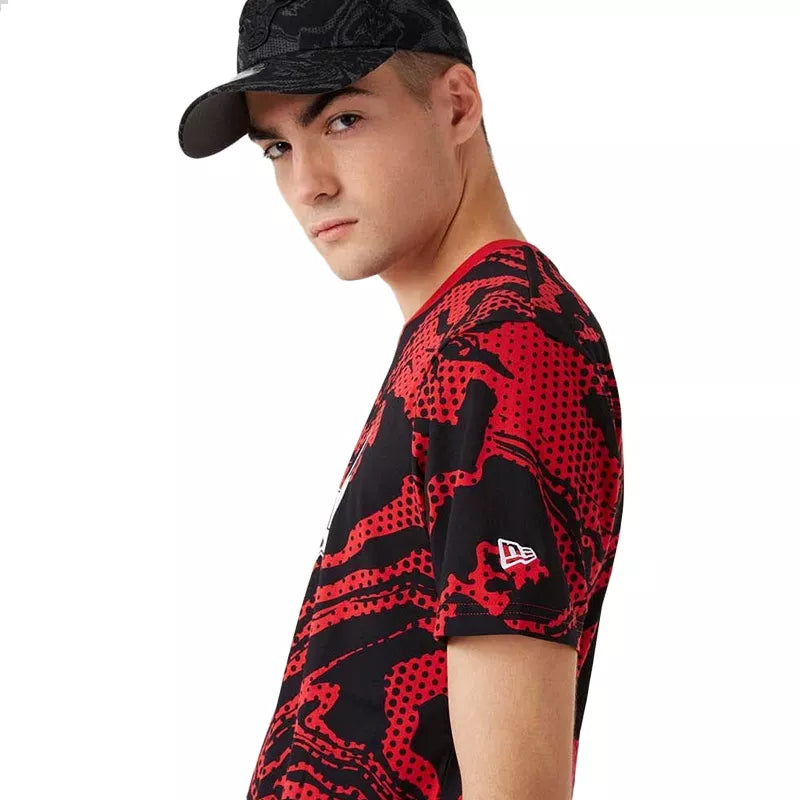 Tee-shirt New Era CHICAGO BULLS OIL SLICK PRINT