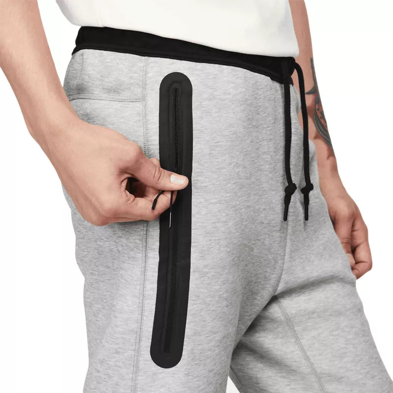 Pantalon de survêtement Nike TECH FLEECE