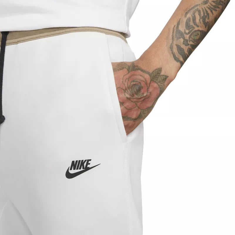 Pantalon de survêtement Nike TECH FLEECE