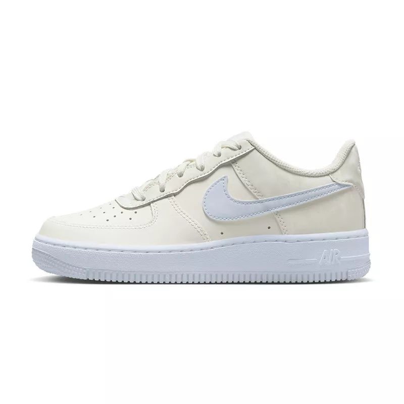 Basket Nike AIR FORCE 1 Junior