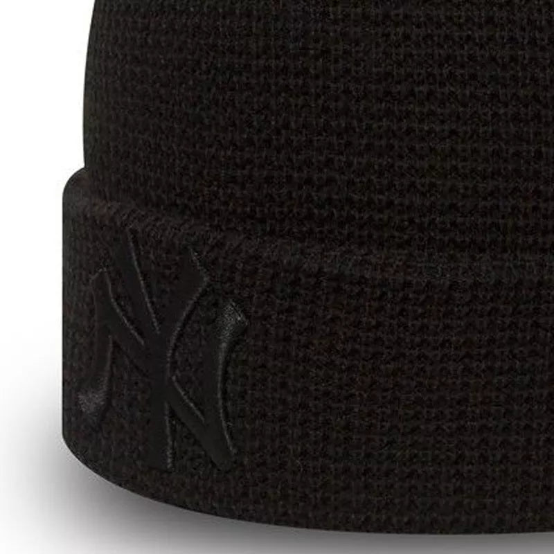 Bonnet Homme New Era Essential Waffle Knit New York Yankees