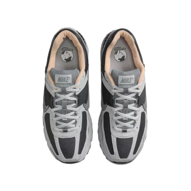 Basket Nike ZOOM VOMERO 5