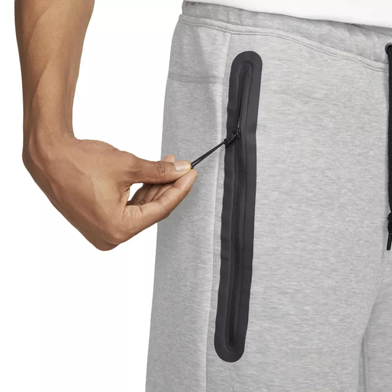 Short Nike TECH FLEECE