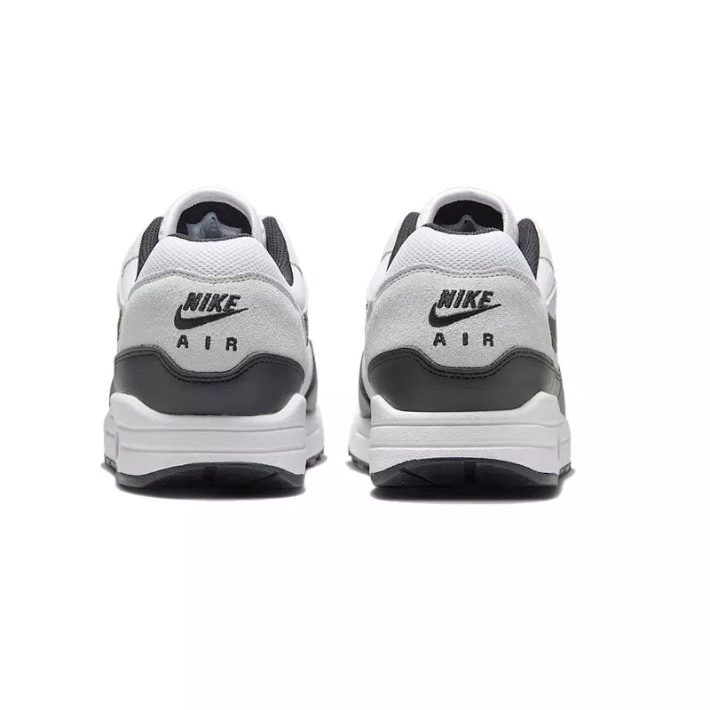 Basket Nike AIR MAX 1 ESSENTIAL