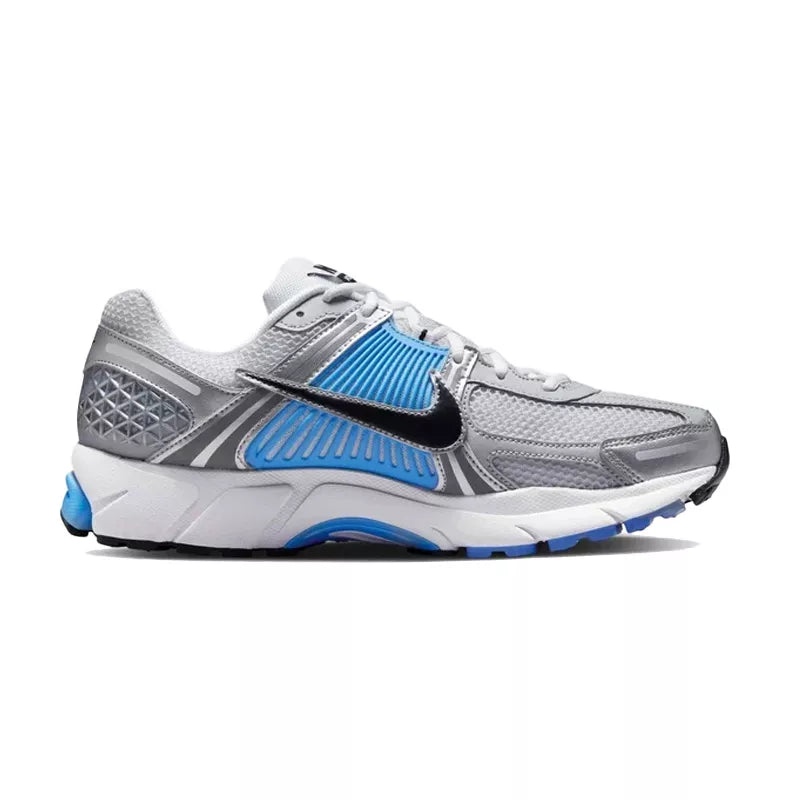 Basket Nike ZOOM VOMERO 5