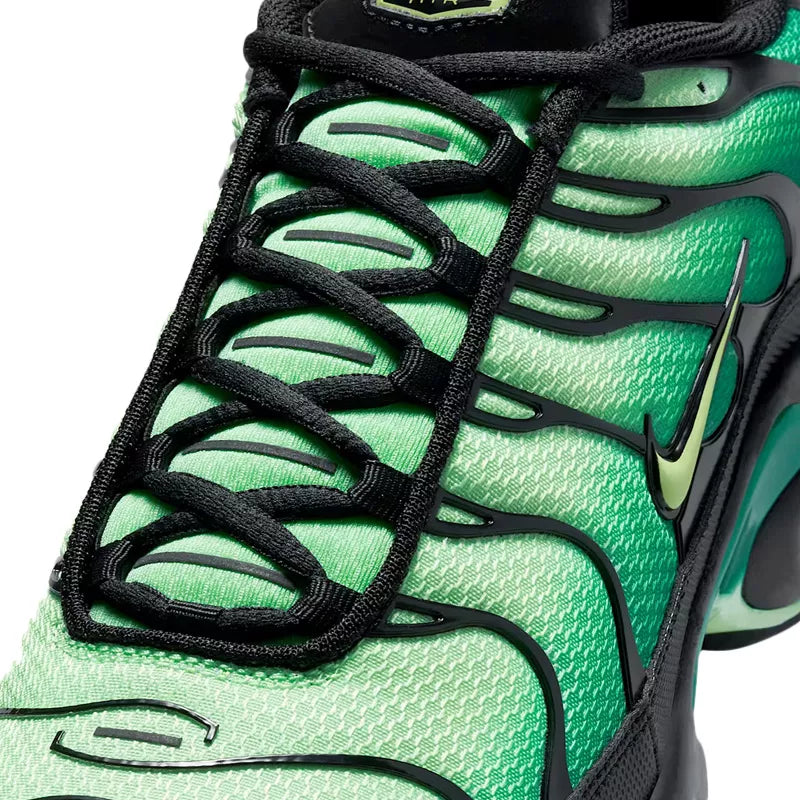 Basket Nike AIR MAX PLUS TN