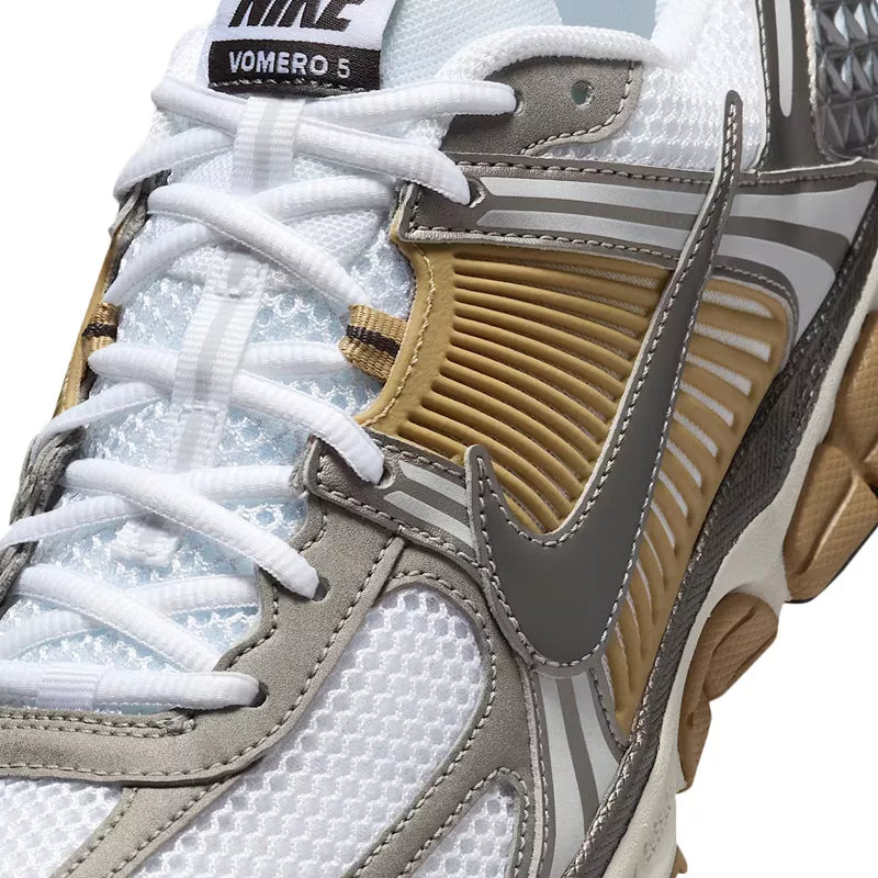 Basket Nike ZOOM VOMERO 5