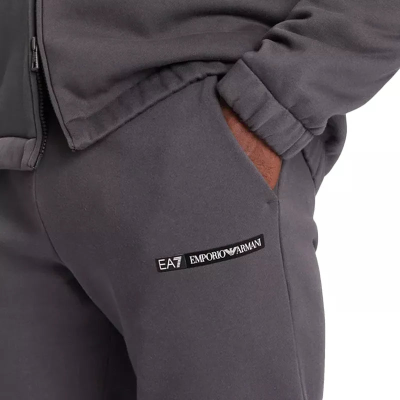 Ensemble de survêtement EA7 Emporio Armani