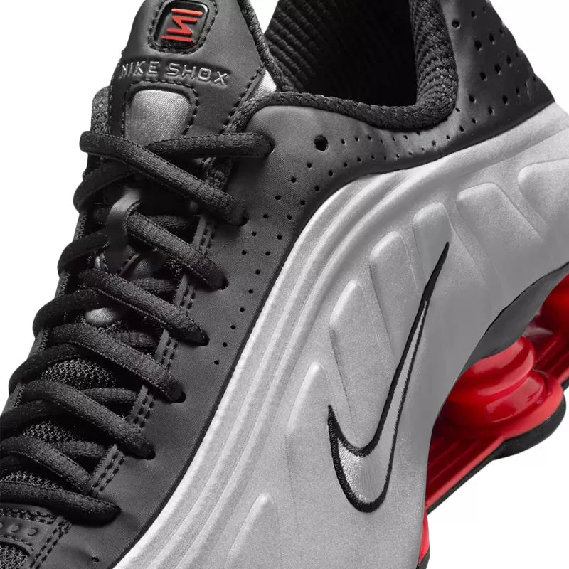 Basket Nike W SHOX R4