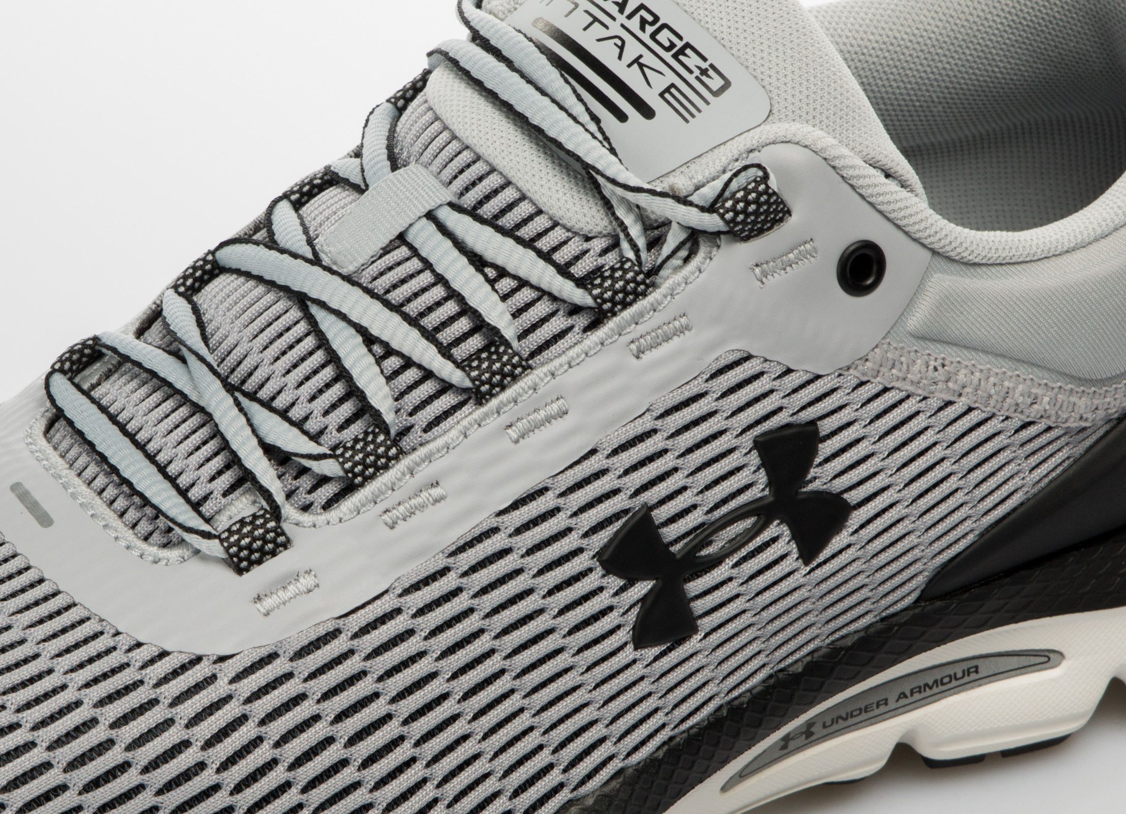 Baskets Under Armour UA CHARGED INTAKE 3 - Ref. 3021229-100