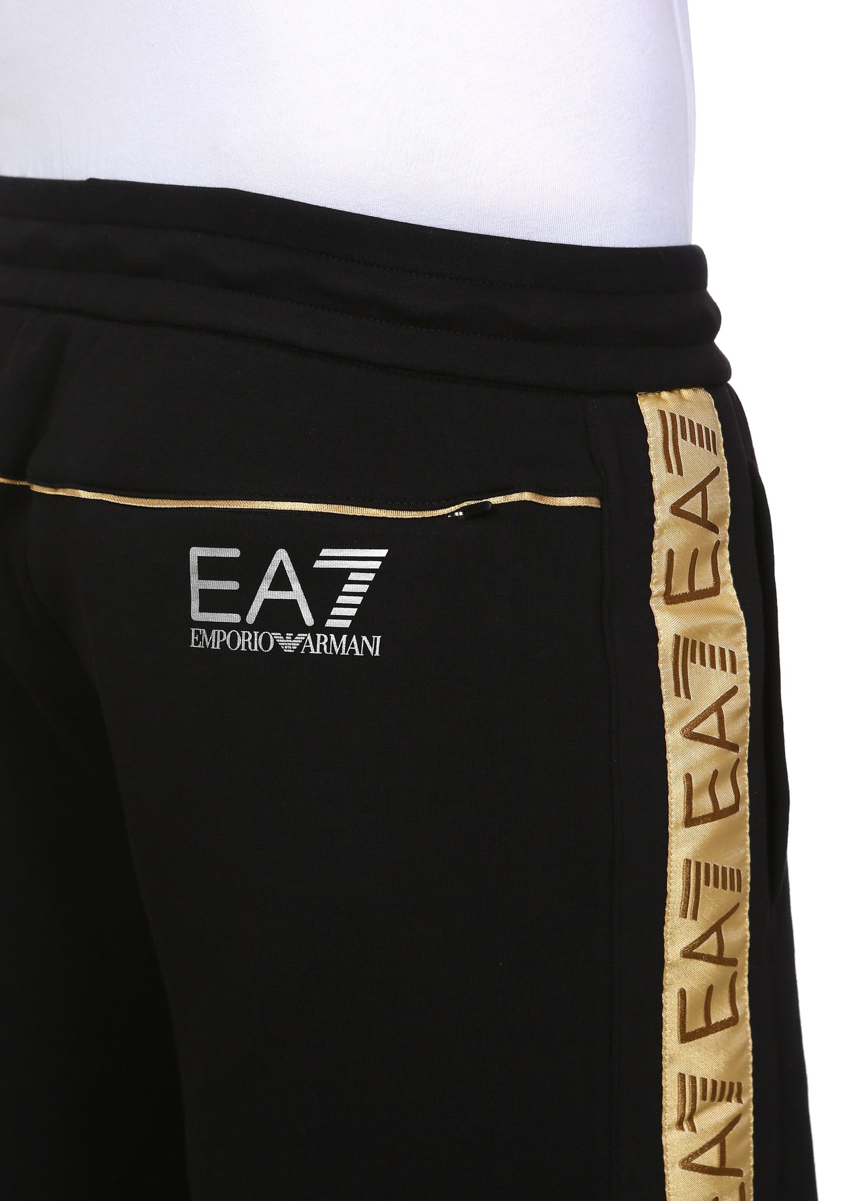 Shorts, bermudas EA7 Emporio Armani BERMUDA - Ref. 3GPS62-PJT6Z-1200