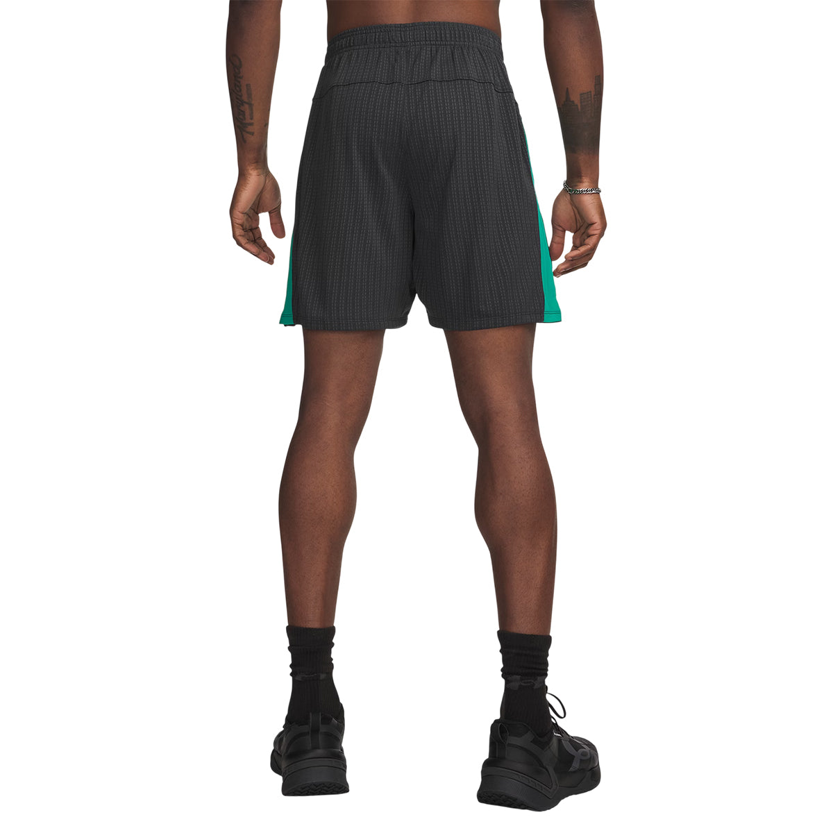 Short Homme Under Armour TECH VENT7IN