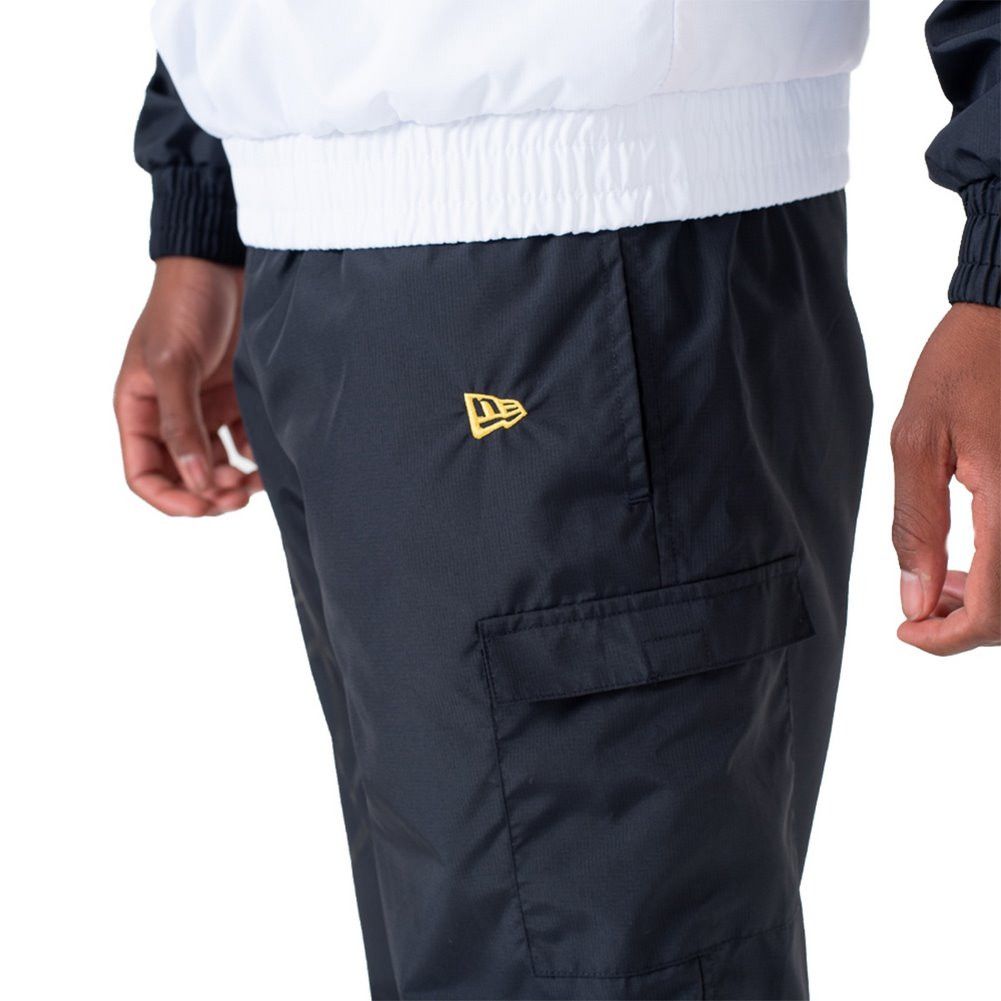 Pantalons de survêtement New Era NBA VERTICAL WORDMARK JOGGER LOSLAK