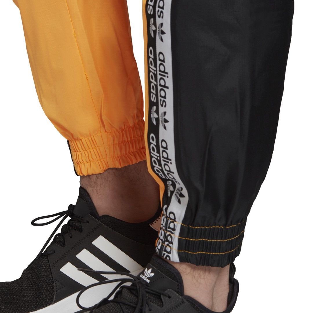 Pantalon de survêtement adidas Originals R.Y.V.