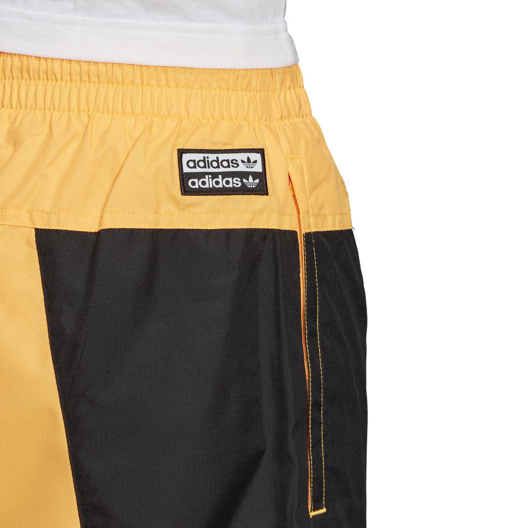 Pantalon de survêtement adidas Originals R.Y.V.