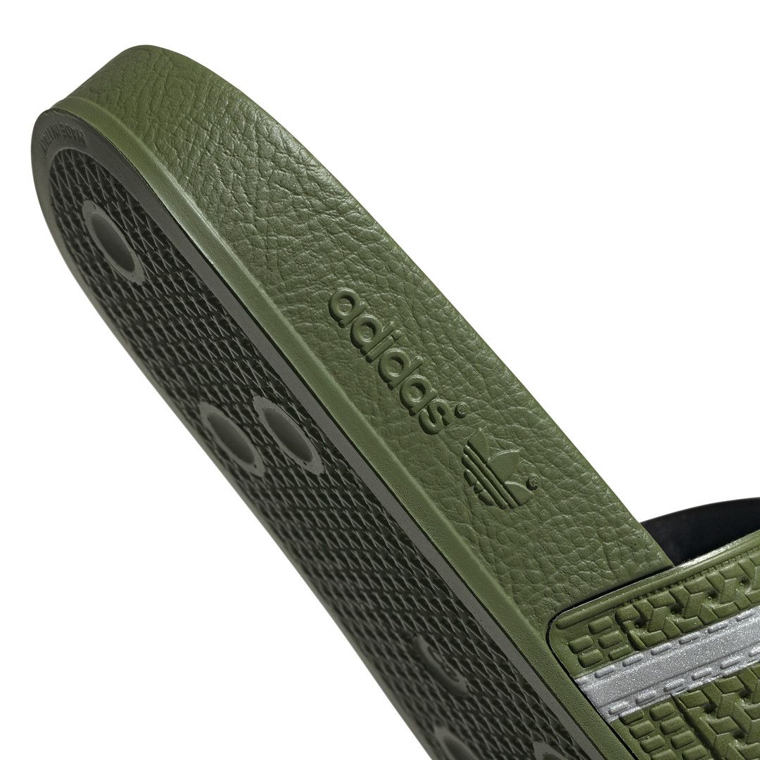 Sandales adidas Originals ADILETTE