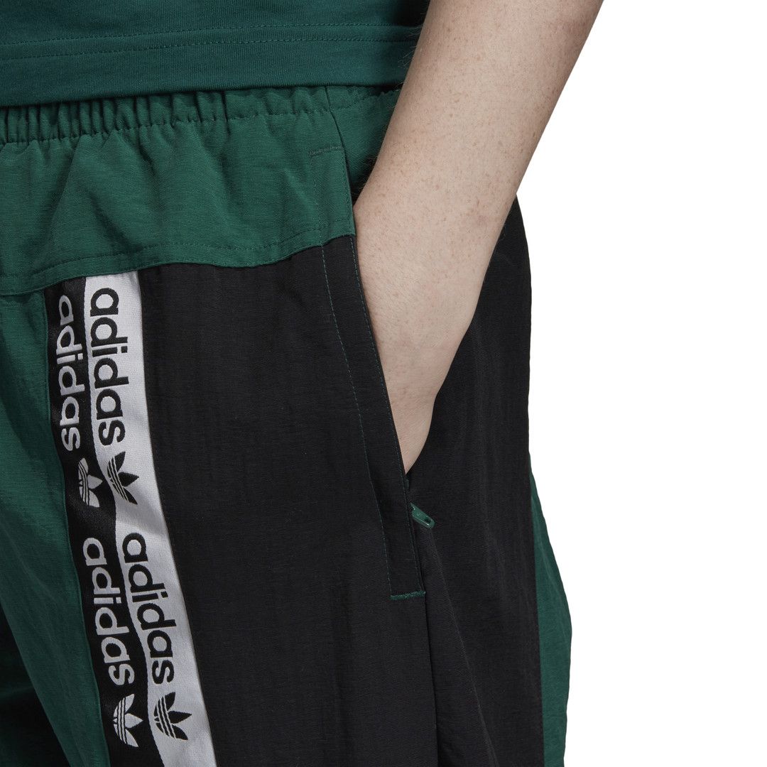 Pantalons de survêtement adidas Originals R.Y.V. BLKD TRK PANT