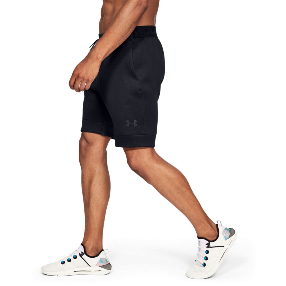 Shorts, bermudas Under Armour MOVE SHORTS
