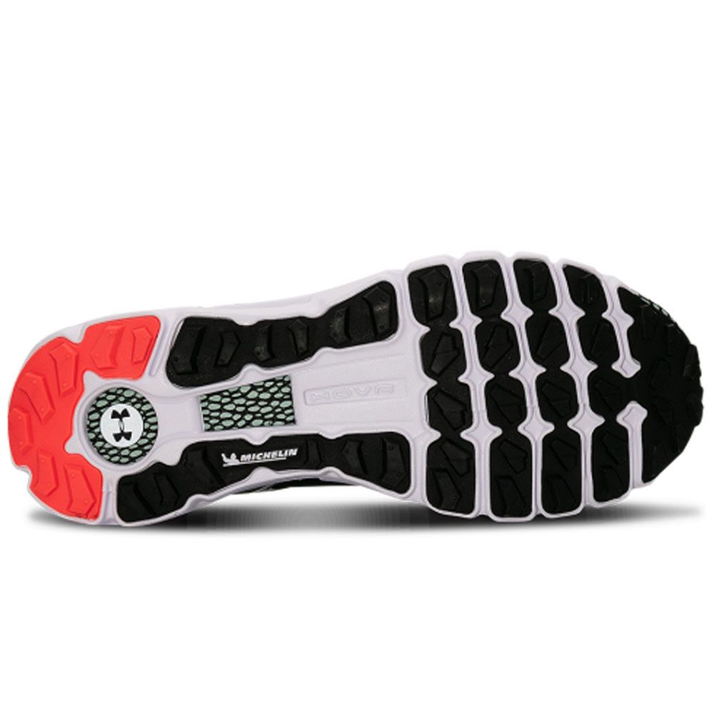 Basket Under Armour HOVR SUMMIT MID SPORTSTYLE